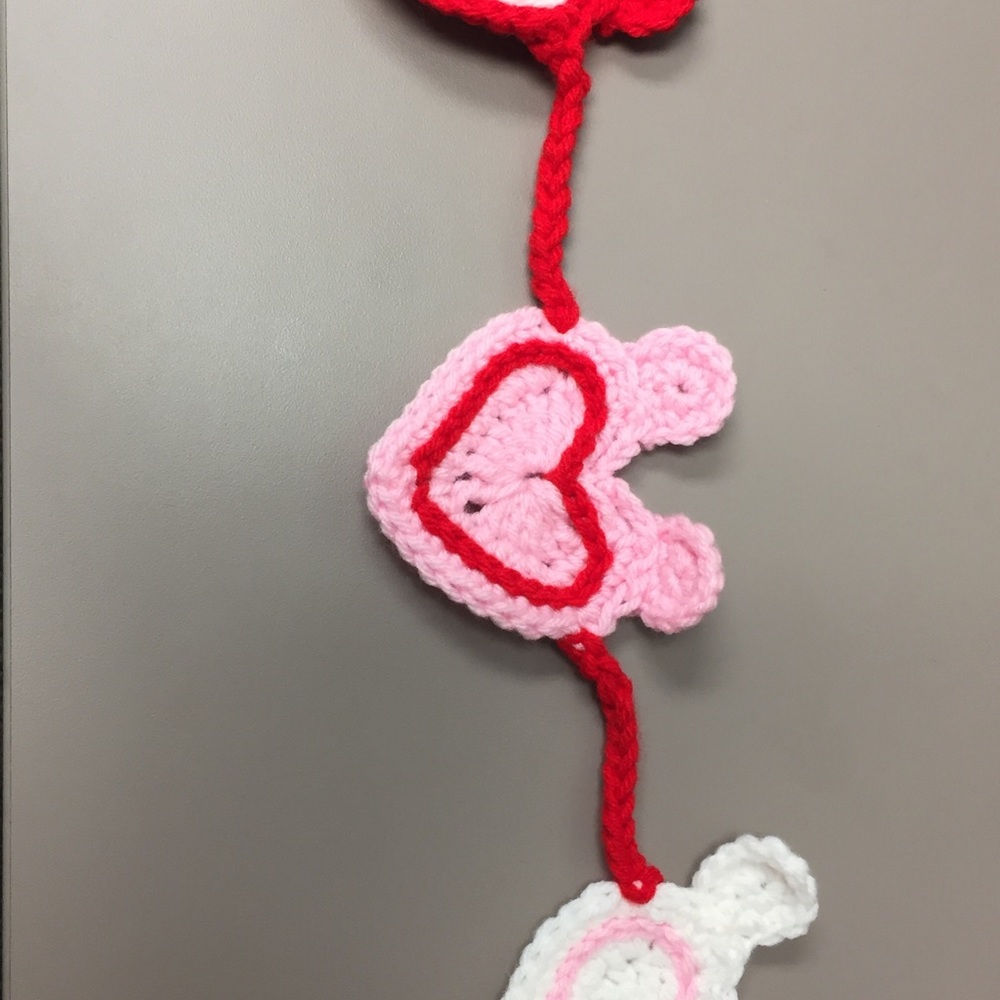 Garland Valentines Hearts mouse ears new - Picture 2 of 3